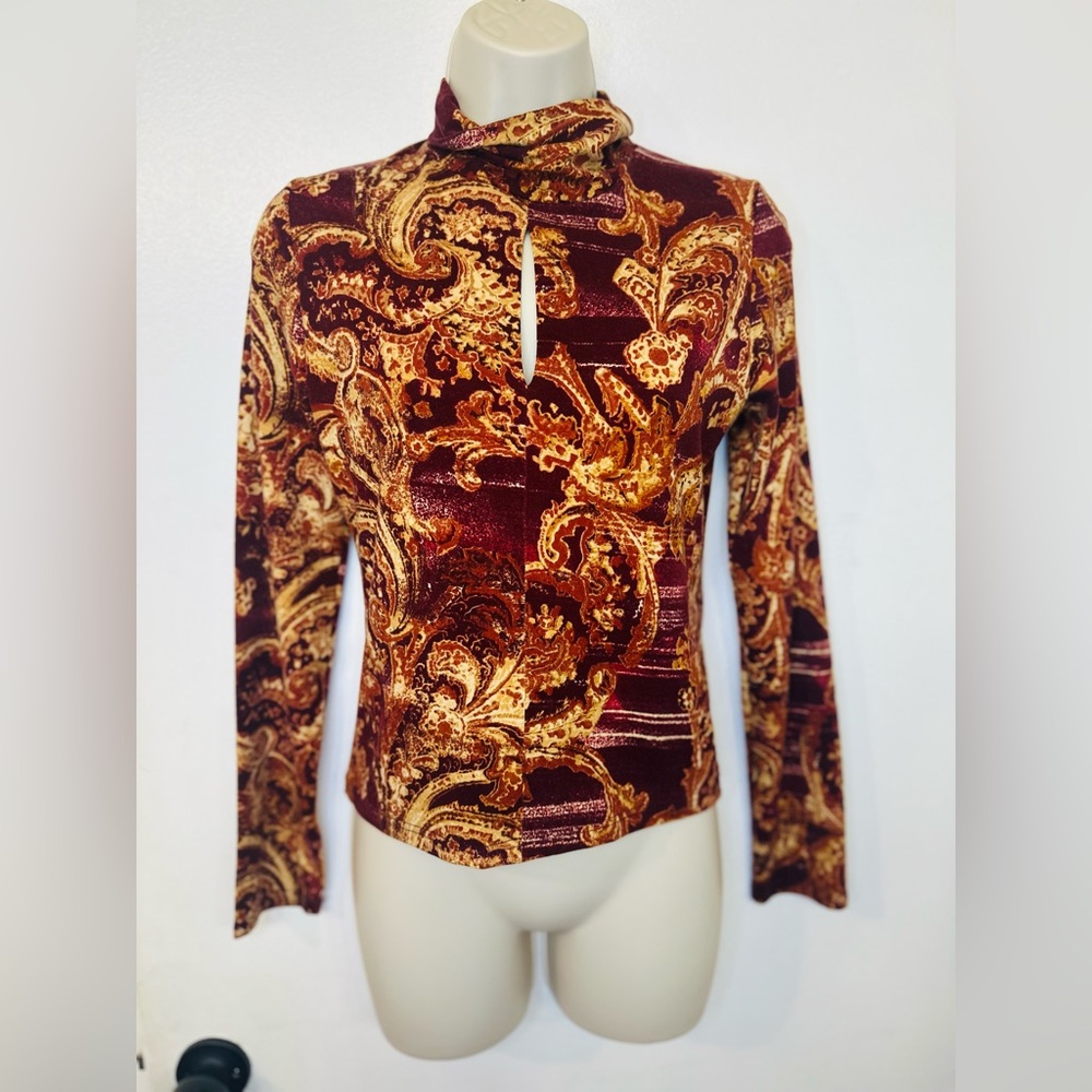 Vintage turtleneck paisley print In fall colors with keyhole Accent size small
